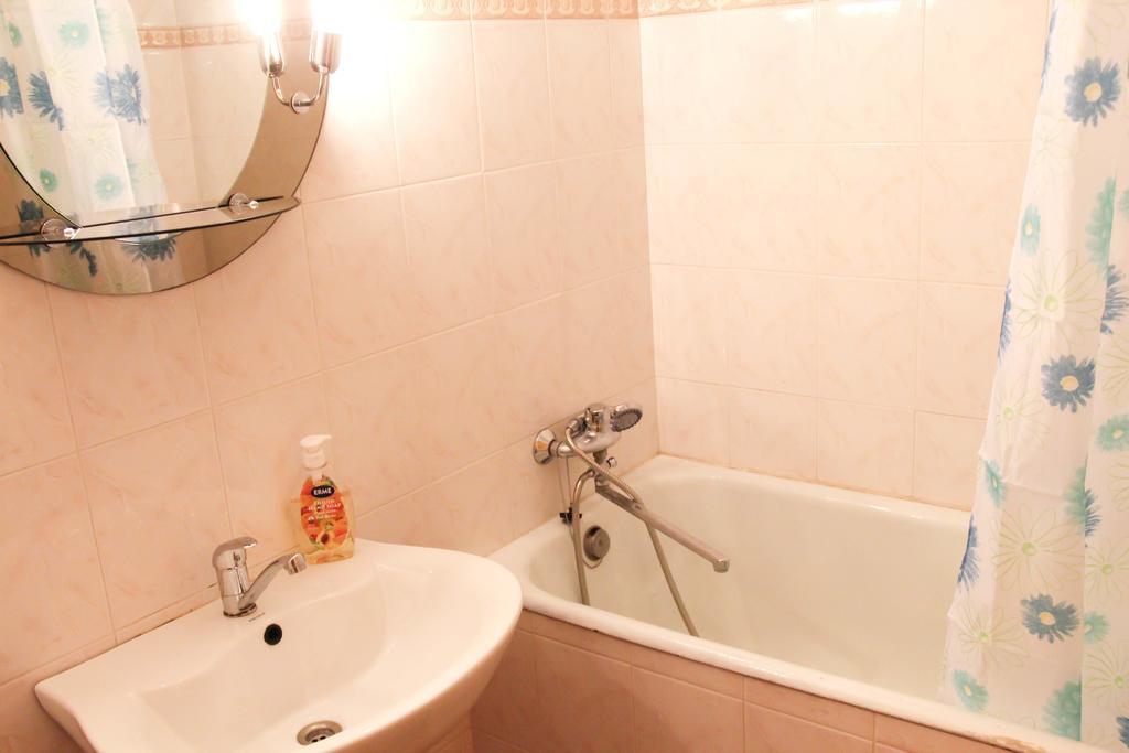 City Centre Apartment Odessa Eksteriør billede